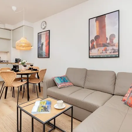 W Stylu Rustykalnym By Renters Apartment *